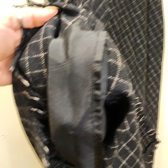 RAFAELLA Black and Gray wool blended asymetrical midi Skirt size 12 - Picture 7 of 8